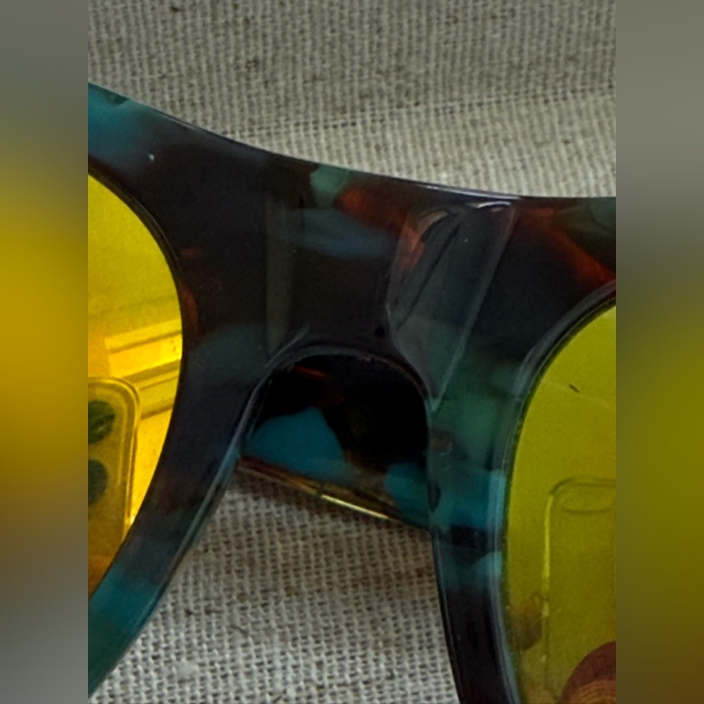 Diff Sunglasses Bundle - image 7